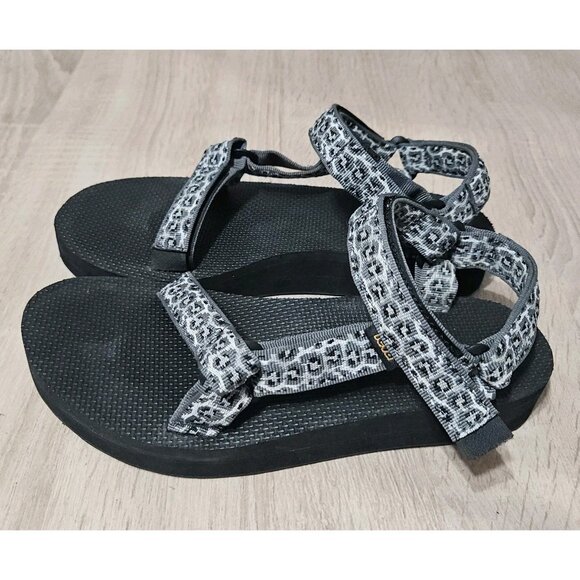 Teva Womens Size 9 Midform Flatform Sandals Gray Leopard Print Beach Hiking - Picture 2 of 7